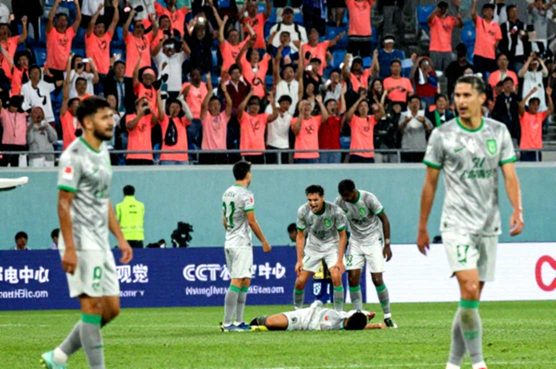 এভারটন মালিকানা বিক্রির দিকে: ম্যান সিটির ছায়ায় প্রিমিয়ার লিগের আস্থার হিসাব